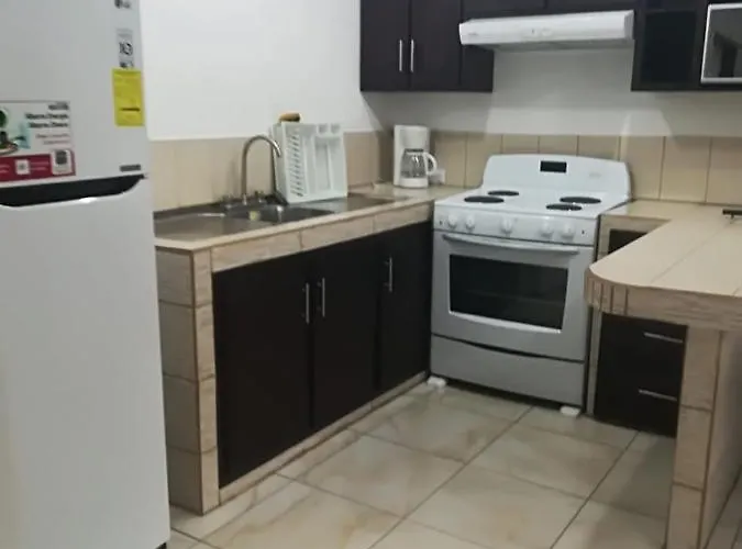 Apartamento Lopez Y Azofeifa